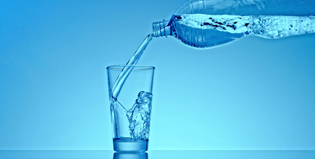 Características e vantagens da água ionizada alcalina